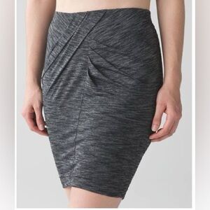 Lululemon Yoga Haven Skirt Size 6